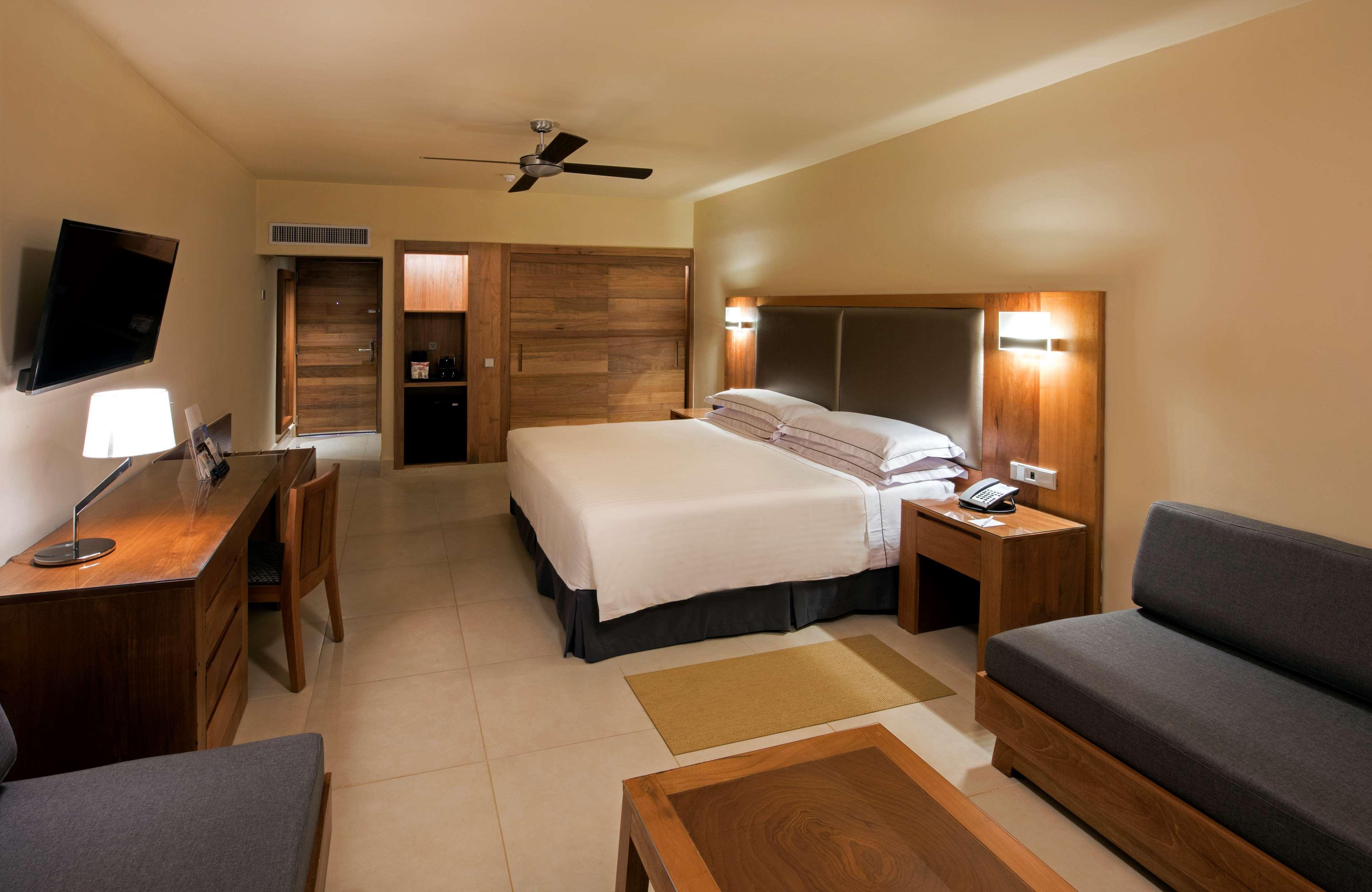 Occidental Punta Cana Exterior photo