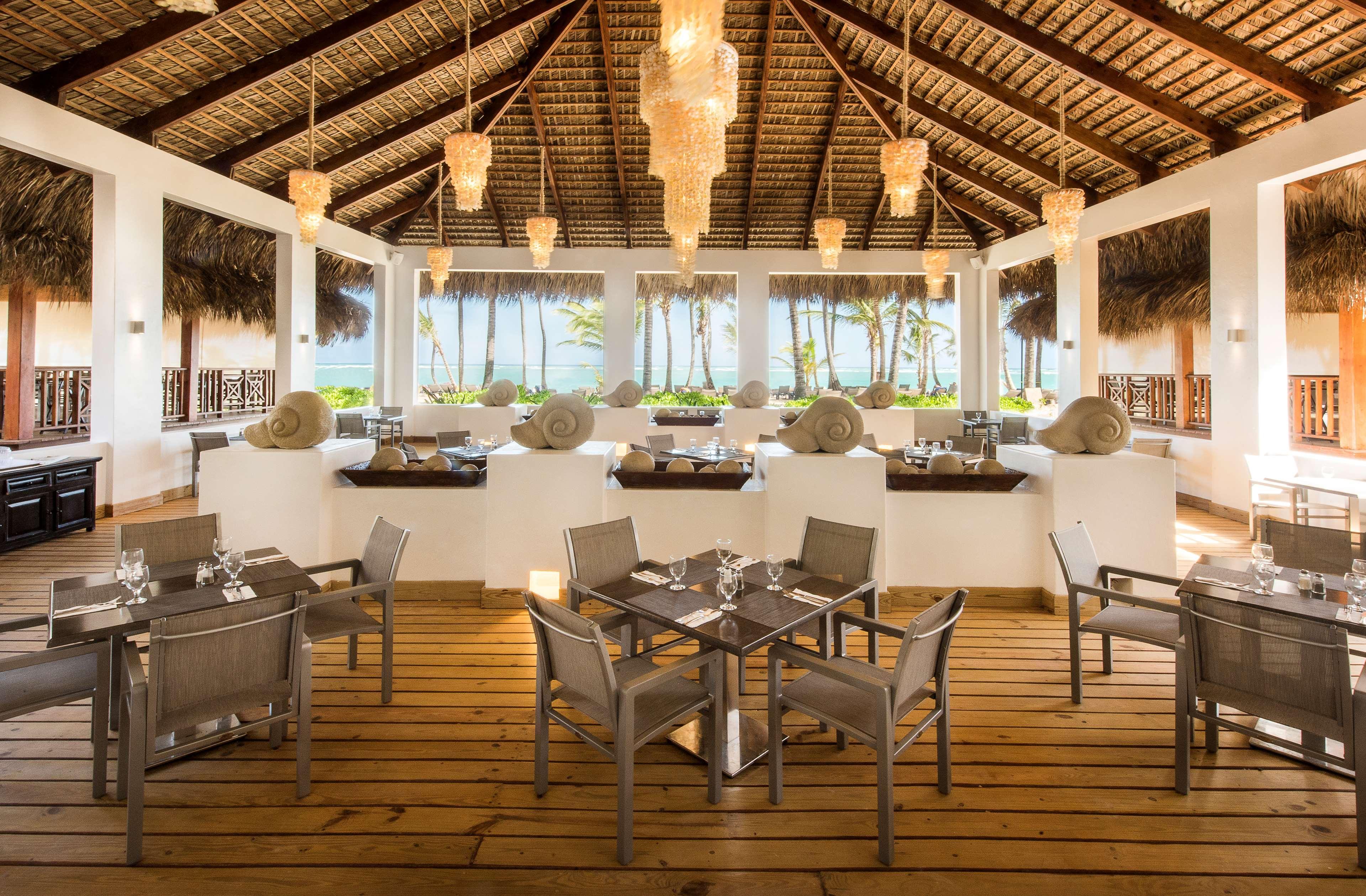 Occidental Punta Cana Exterior photo Restaurant at the resort